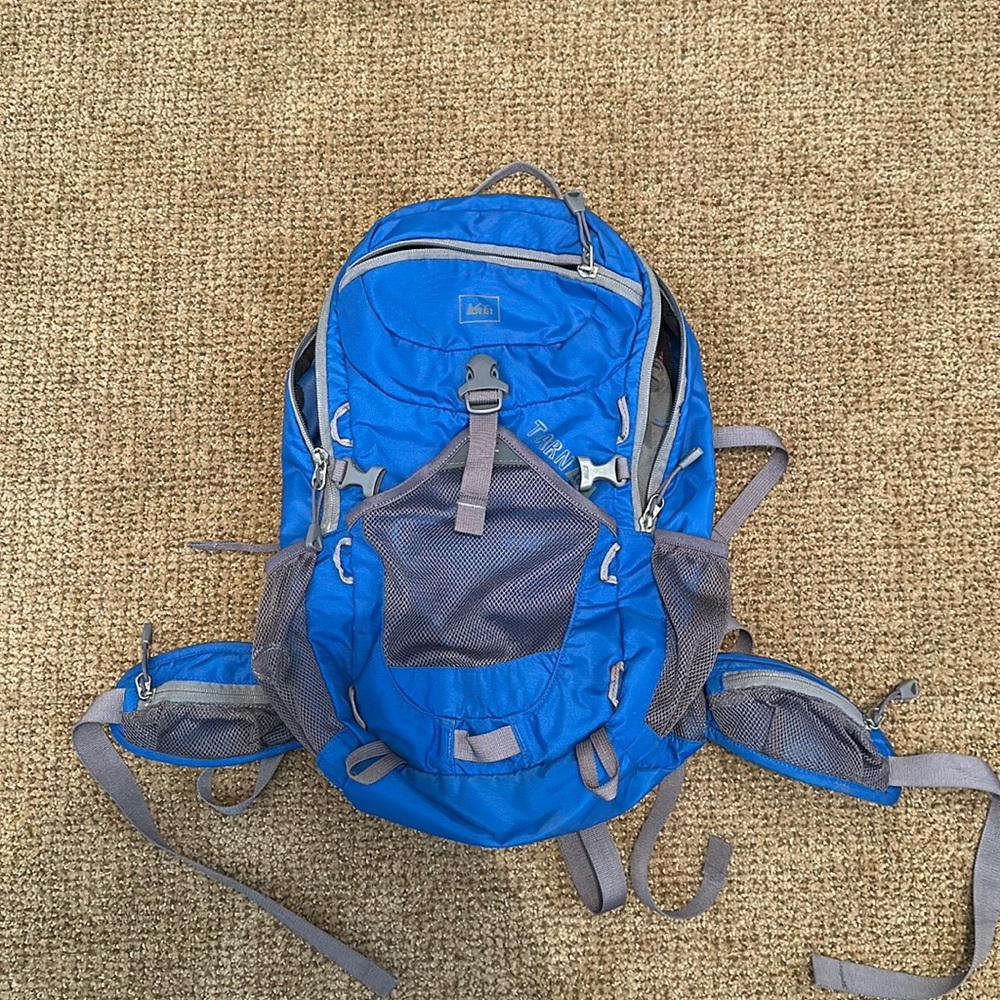 REI kids hiking pack
